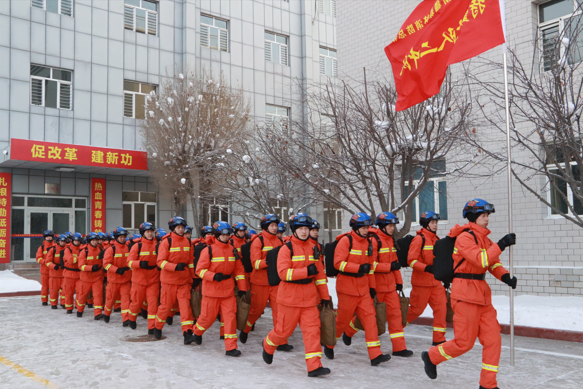 砺剑寒冬|特勤大队圆满完成新疆森林消防总队应对处置地震灾害、雨雪冰冻灾害拉动演练