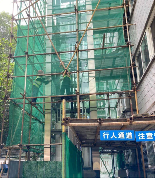 旧楼加新“梯” 居民幸福感直“升”