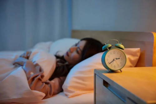 睡眠过度亦会影响健康？TIMESHOP“S-乙酰基谷胱甘肽”为熬夜人士“充电”