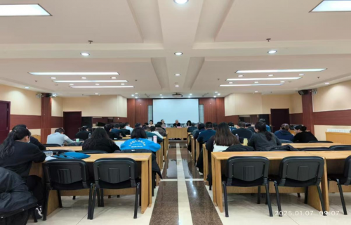 首届新质生产力培育实训班在科技部专家公寓成功举办，《专精特新企业成长沙盘》等版权课程全国首发亮相