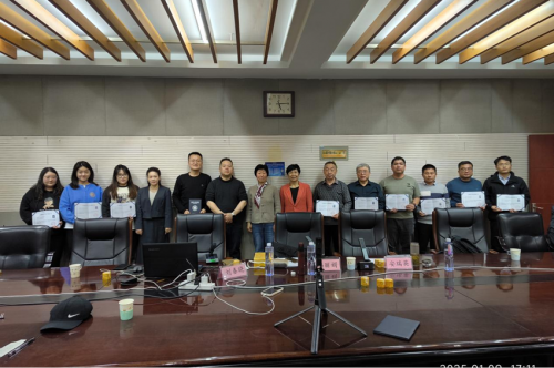 首届新质生产力培育实训班在科技部专家公寓成功举办，《专精特新企业成长沙盘》等版权课程全国首发亮相