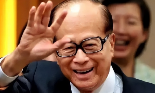 97岁李嘉诚成功逆龄！复刻富豪抗衰路径，“时光派”引领大众走向百岁时代