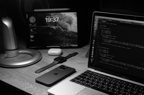 上海小程序开发公司权威榜单：深度解析五家开发公司综合实力，揭秘实力排名榜单