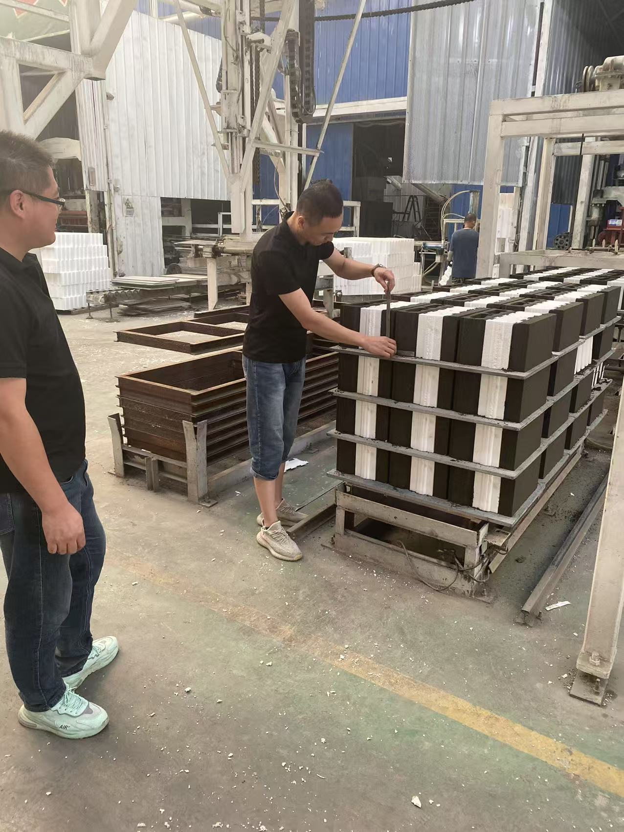 匠心筑梦，砖石传情——东四砖业与城市建筑的温暖对话