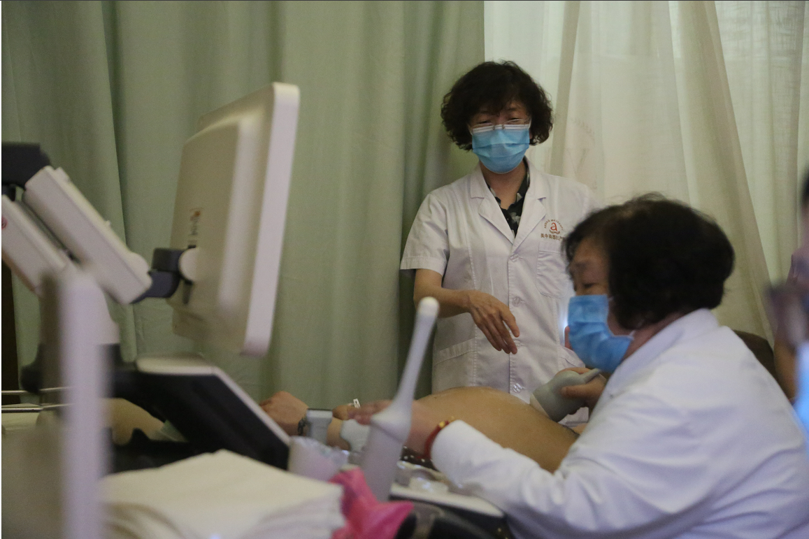郑州美中商都妇产医院高危妊娠三胞胎案例