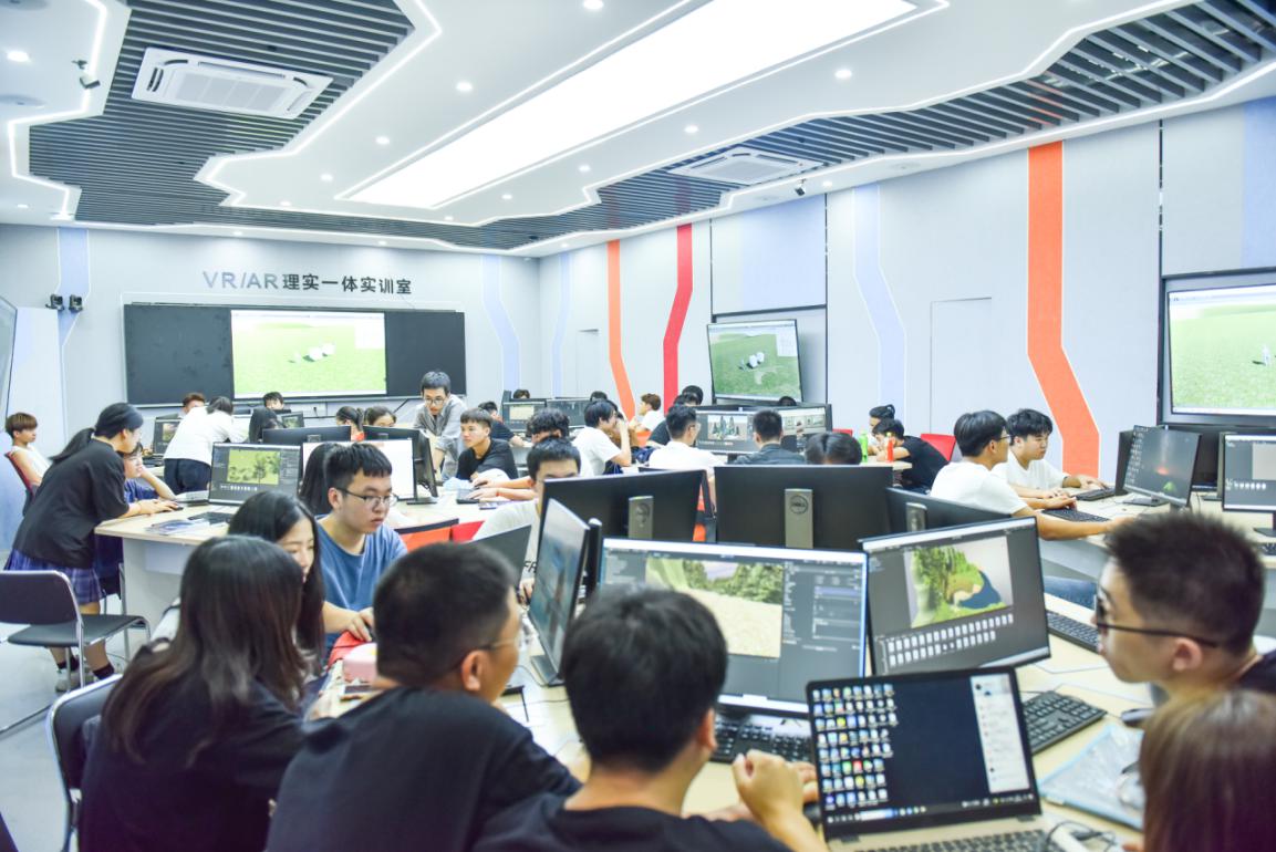 网龙普天教育智慧校园建设案例丨湄洲湾职业技术学院