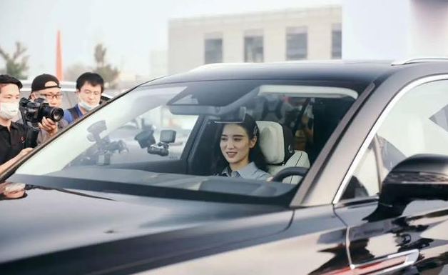 https://mmbiz.qlogo.cn/mmbiz_png/8kiciczBshFK6EXqIpuH7xepqPrTUCP8BIYib4hSa5QkUh50BNHRJcX02OhJmpHNO8Djb8ZQnBIj4YaZvk3d4sFRA/0?wx_fmt=png