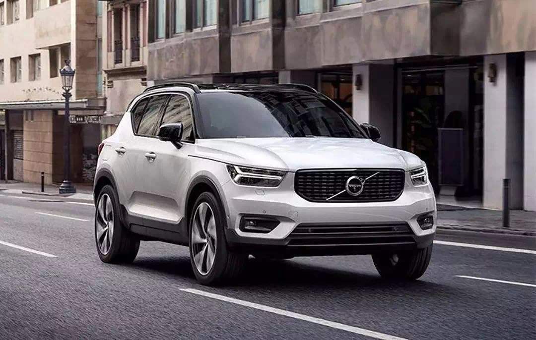 XC40 16