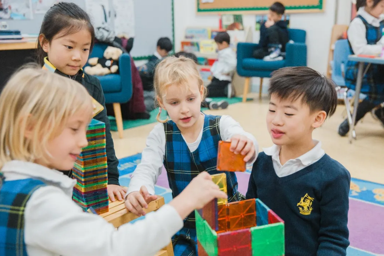 在惠灵顿天津双语幼儿园，积极的师生关系怎样助力孩子成长？