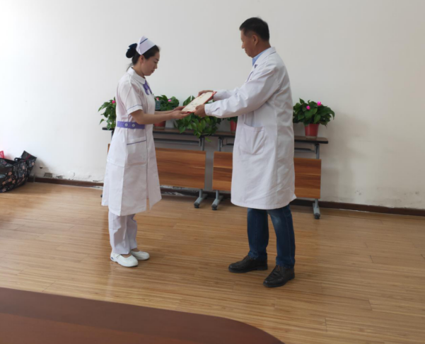 北京强寿中医院方莹 一切以病人为中心