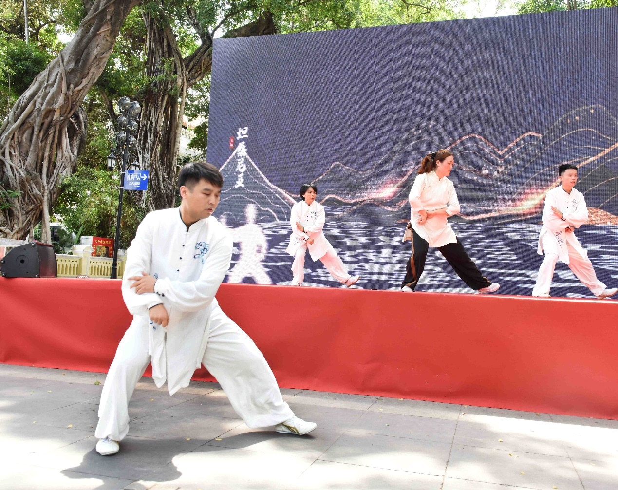 http://img.danews.cc/upload/images/20210522/5a7d4b6f3e70a42176b9b4e1afb66116.jpg