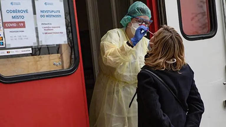 全国新冠疫苗接种近4.5亿剂次！战疫仍在继续，库卡提供全天病毒检验支援！