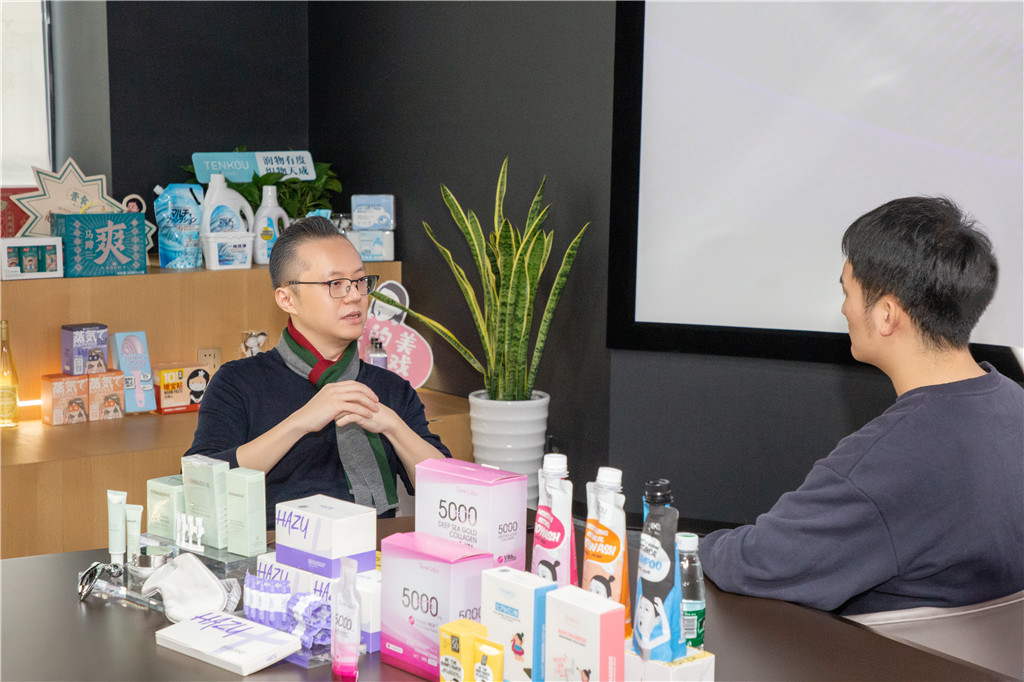 baby和泰洋川禾分别发文宣布了结束合作的声明202