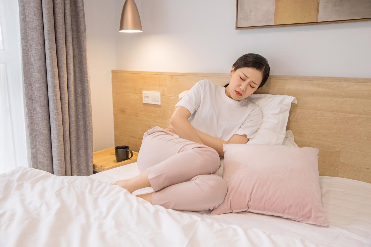 摄图网_501356022_banner_女性痛经(非企业商用)