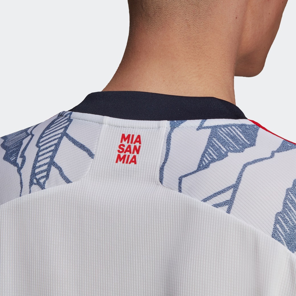 adidas全新发售拜仁慕尼黑新赛季第二客场球衣，特有地域元素设计，展现全新魅力