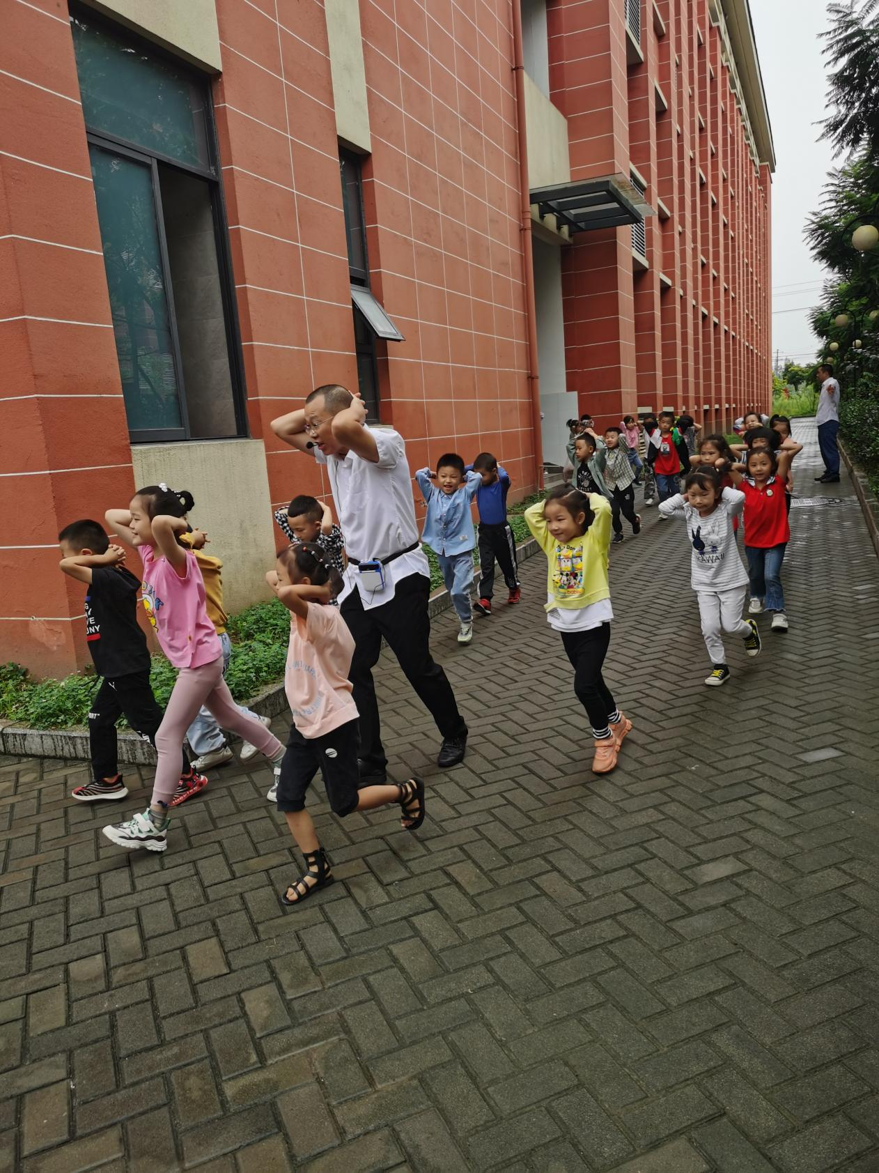 http://img.danews.cc/upload/images/20210919/0ef1a70134e96be2bddcf9e972584048.png