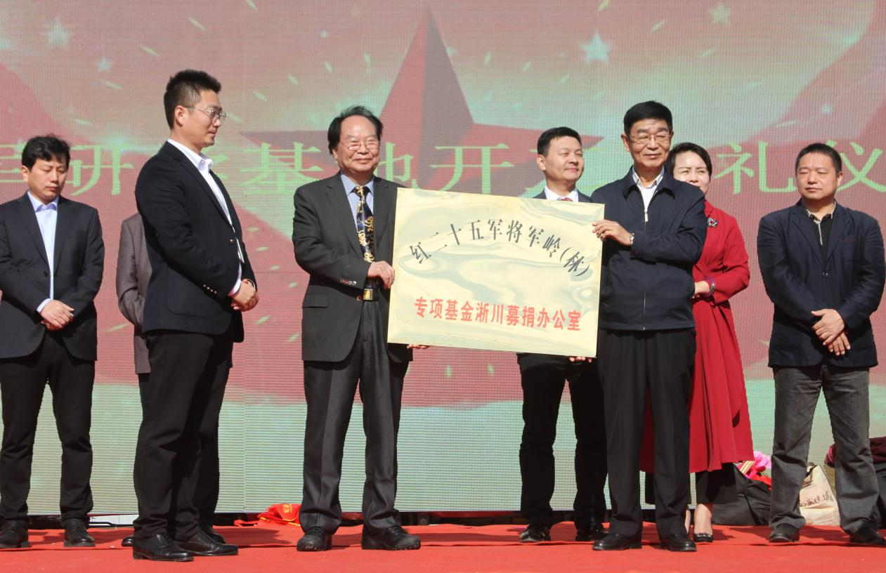 http://img.danews.cc/upload/images/20211018/c67e89277dca9c9040f12dd951a63a11.png