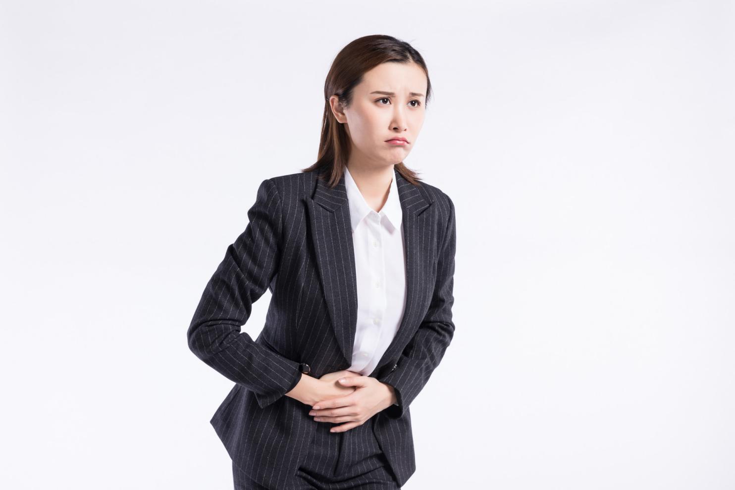 攝圖網_500849090_banner_身體病痛商務女士（非企業商用）