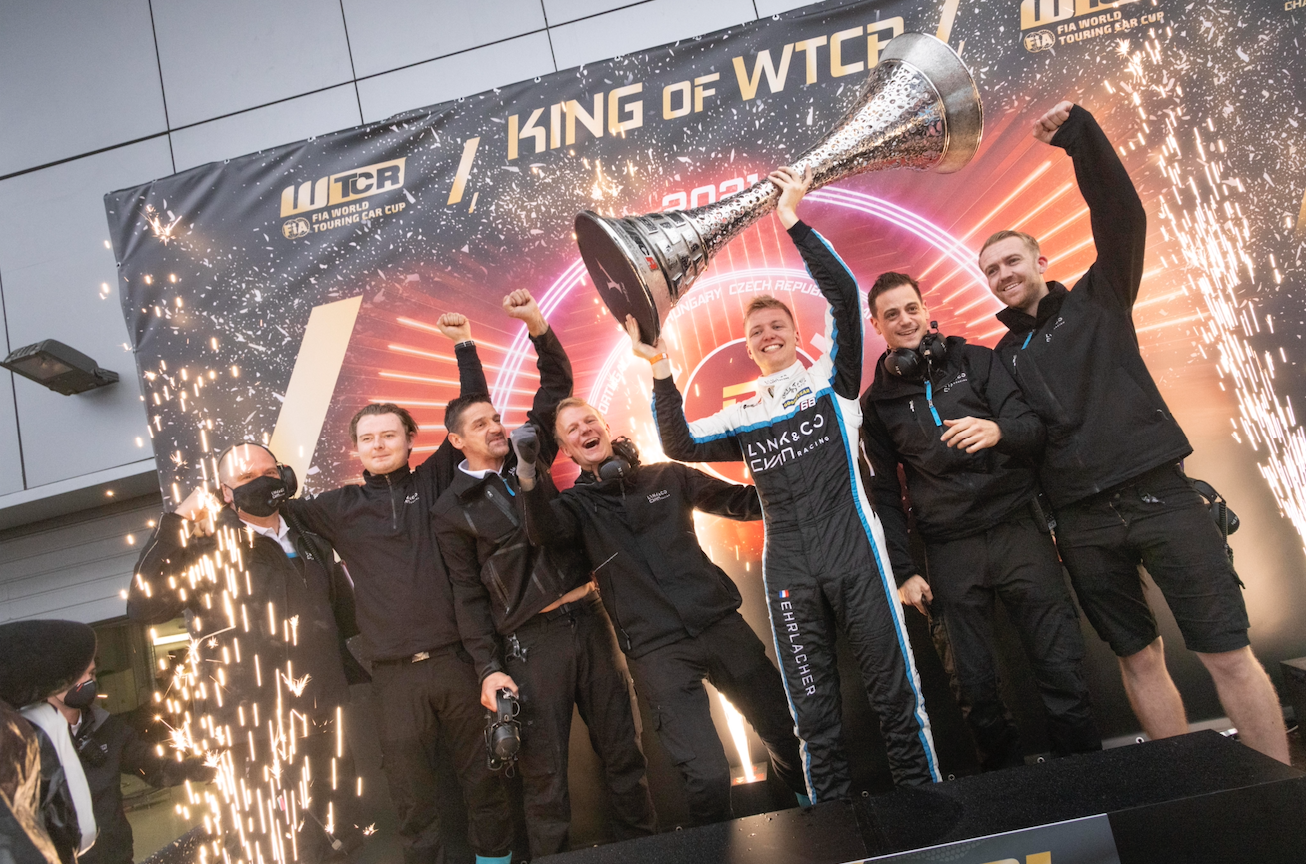 《领克WTCR三年五冠,中国赛车的里程碑胜利》