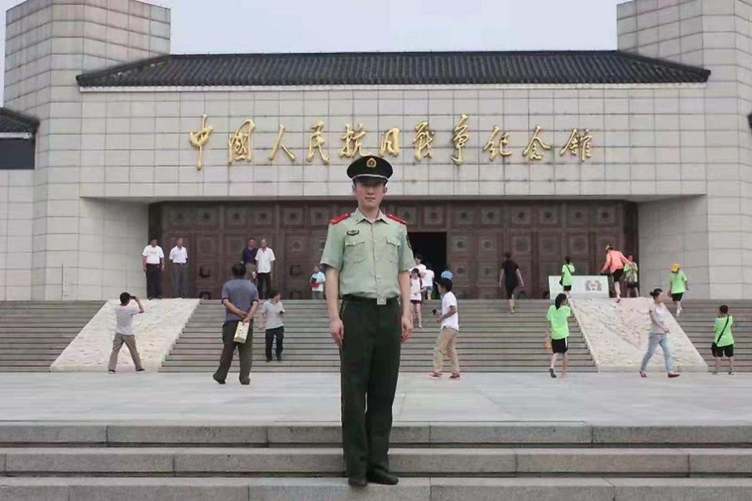 消防兵转型二手车门店店长，不断“摔打”让淘车新店崭露锋芒