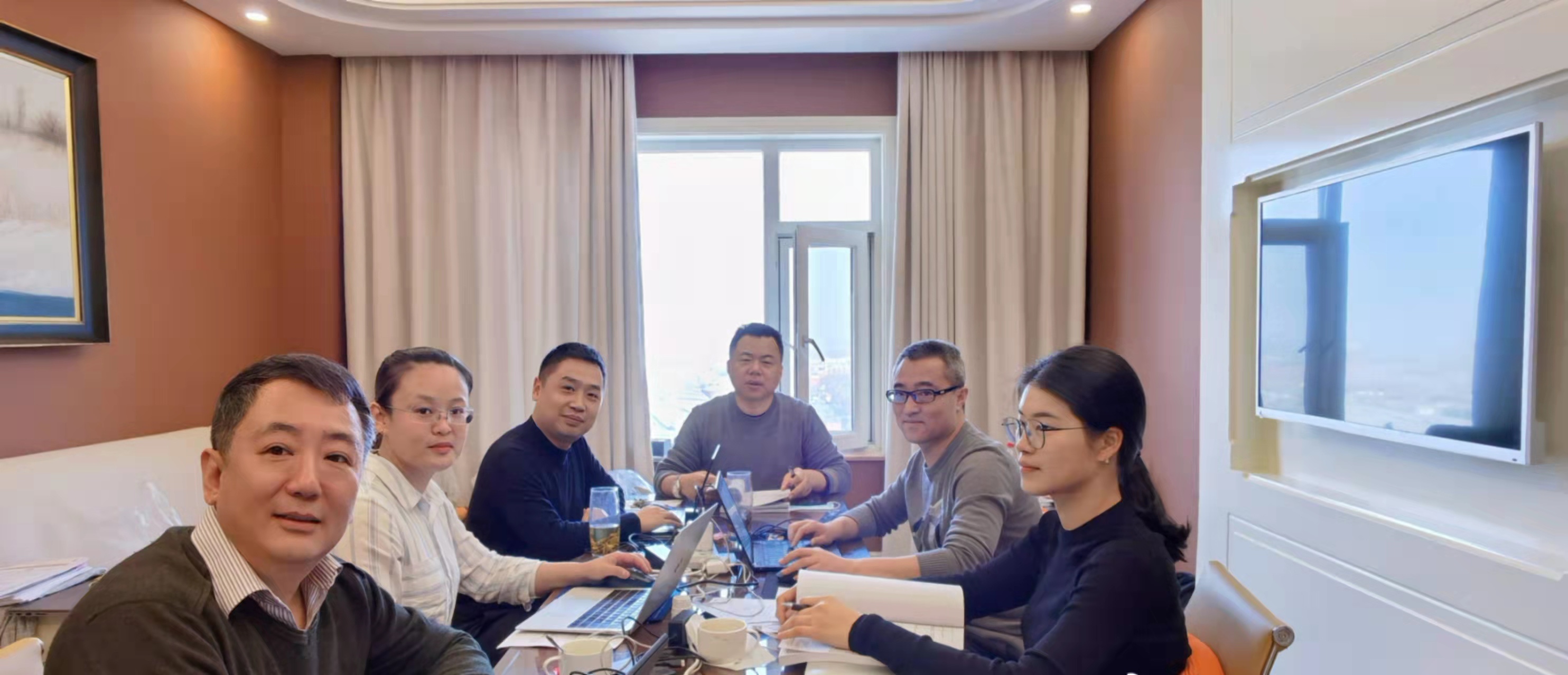 刘效逢携团队加入麗枫酒店二期线上app投资理财项目
