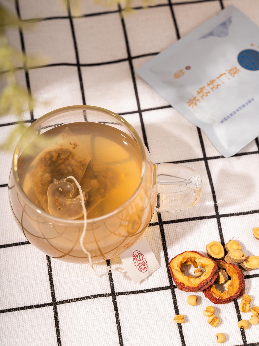 东方花草薏仁轻轻茶|低卡养生茶饮，建议想减肥的姐妹把奶茶换成它