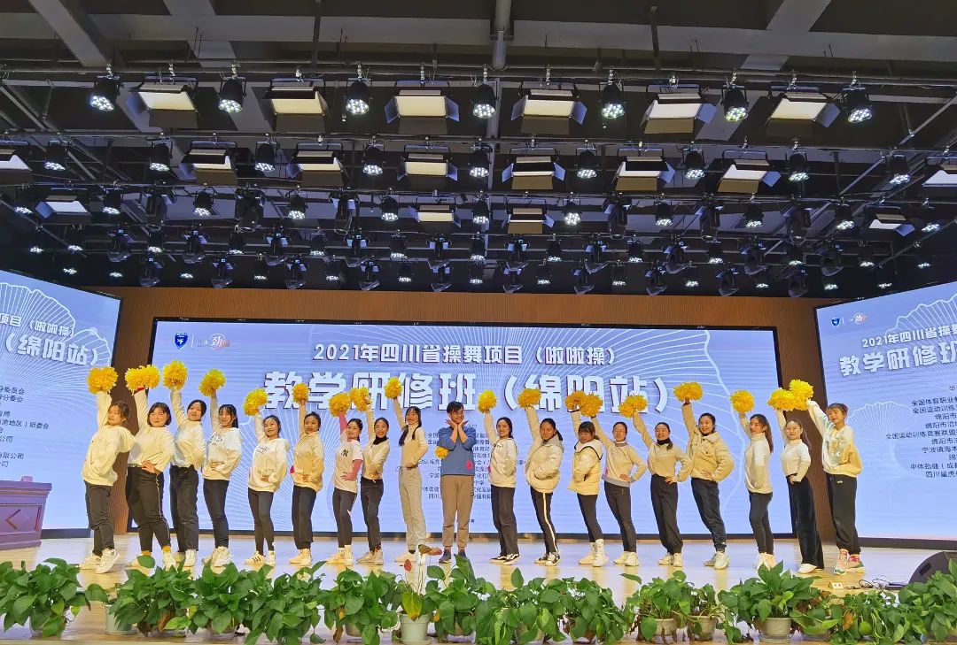 cee2d703e6e19c33e07f0c3efdc44f65