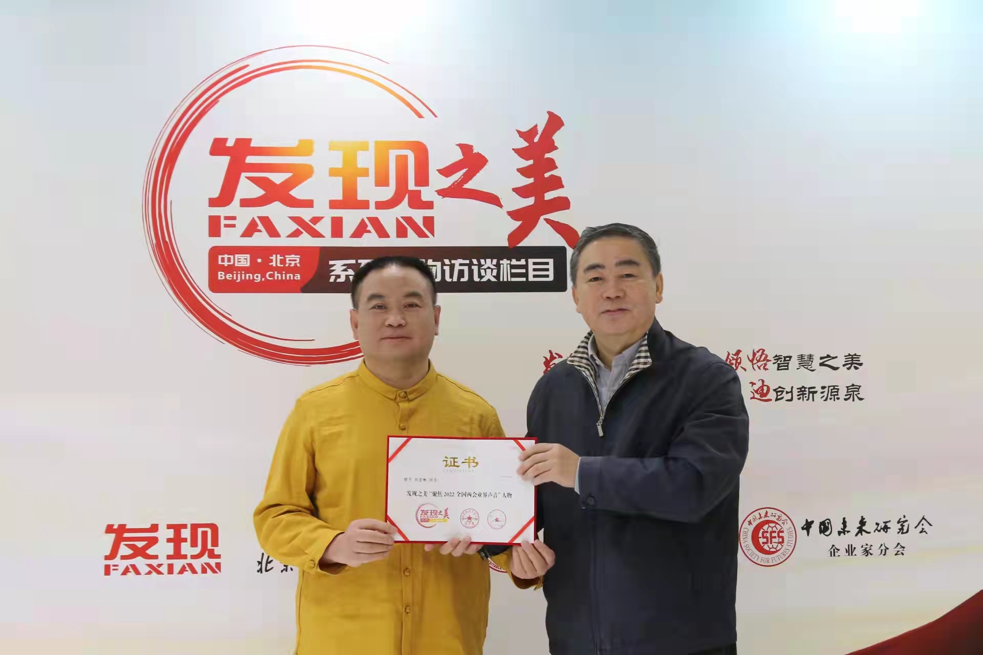 文本

中度可信度描述已自动生成