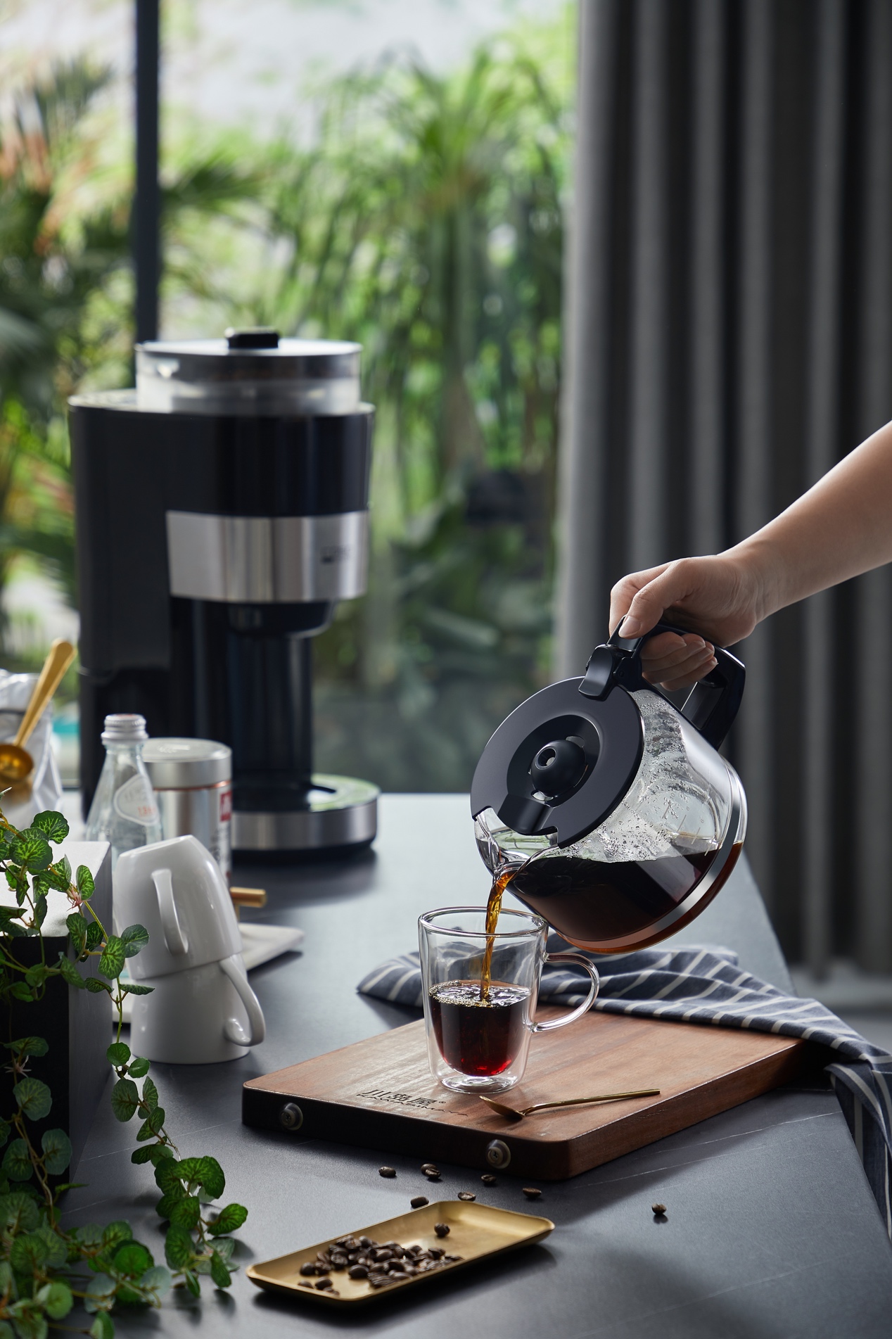 有了这台卡梭CASO美式咖啡机,谁说好咖啡不能轻松搞定?