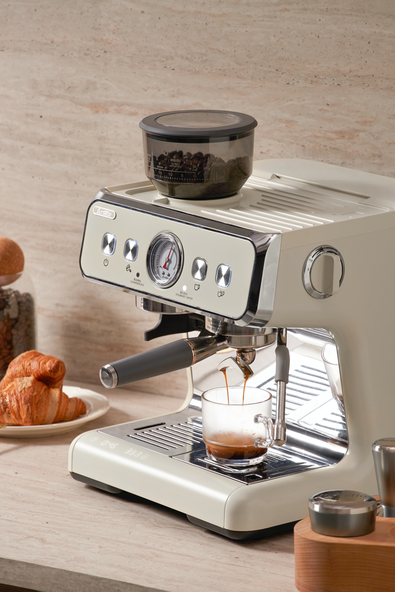 百胜图Barsetto研磨一体咖啡机BAE02S，咖啡爱好者的神兵利器