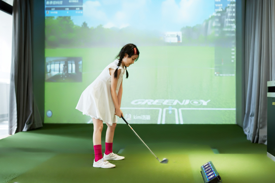 IBOBI小宇宙新成员「ACE GOLF」正式亮相，持续点亮孩子们的梦想