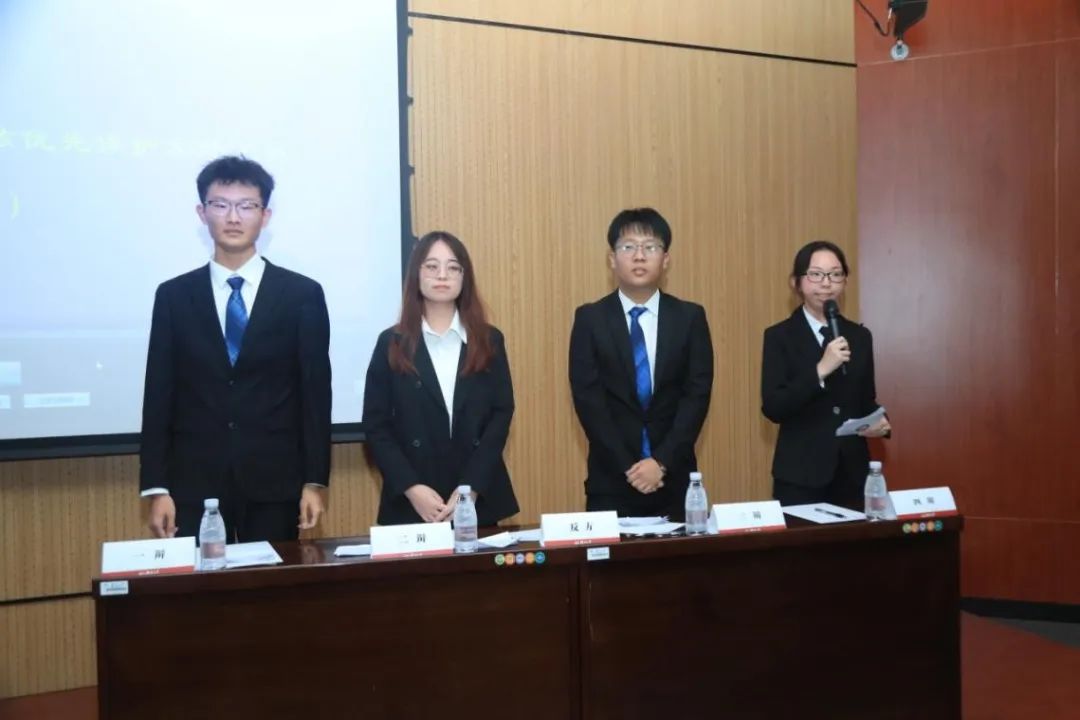 薪芒启航！首届华语高校汽车辩论赛正式启幕