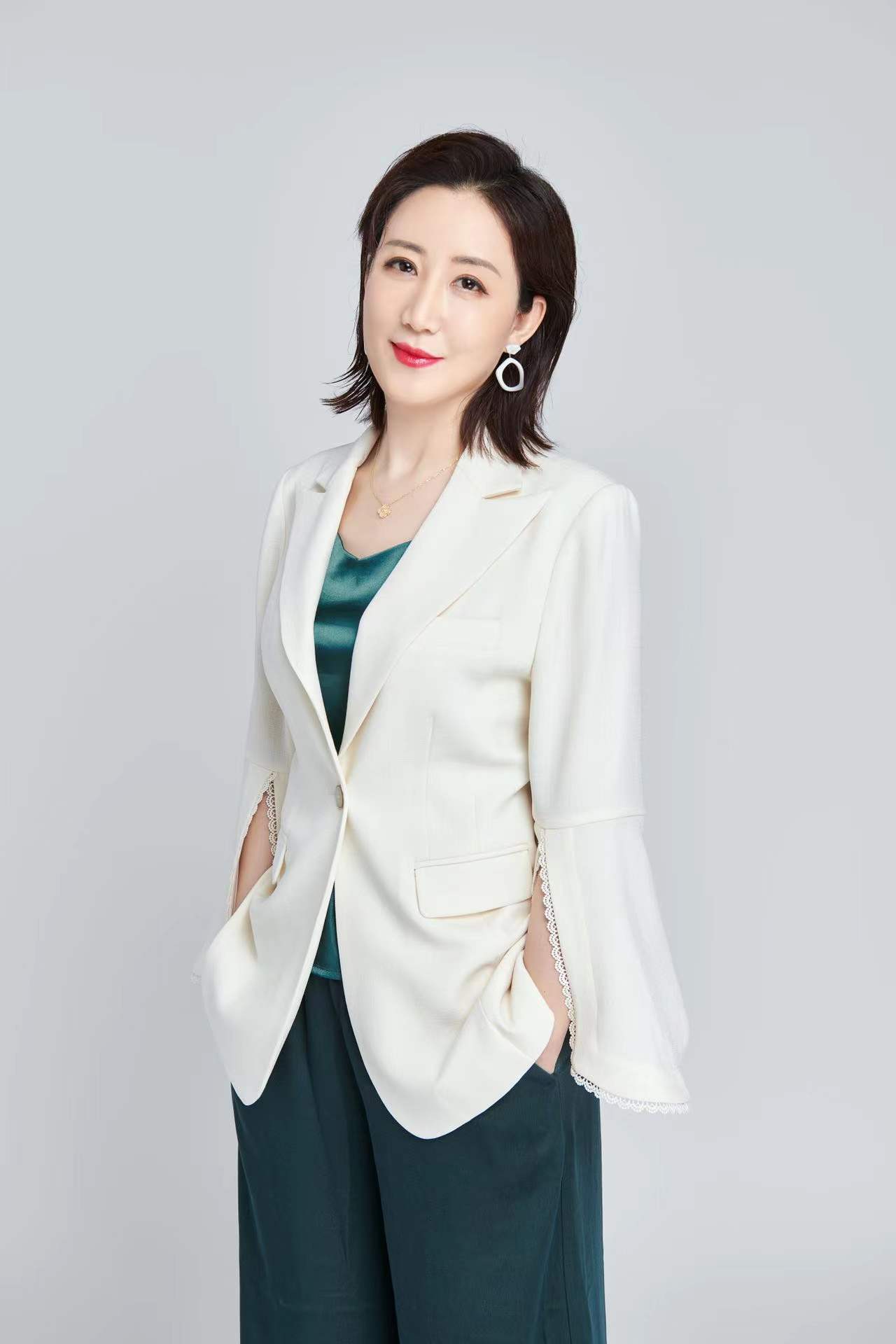 http://img.danews.cc/upload/images/20221121/b1352c092f577aa06a8ff5ffb34c11f6.jpg