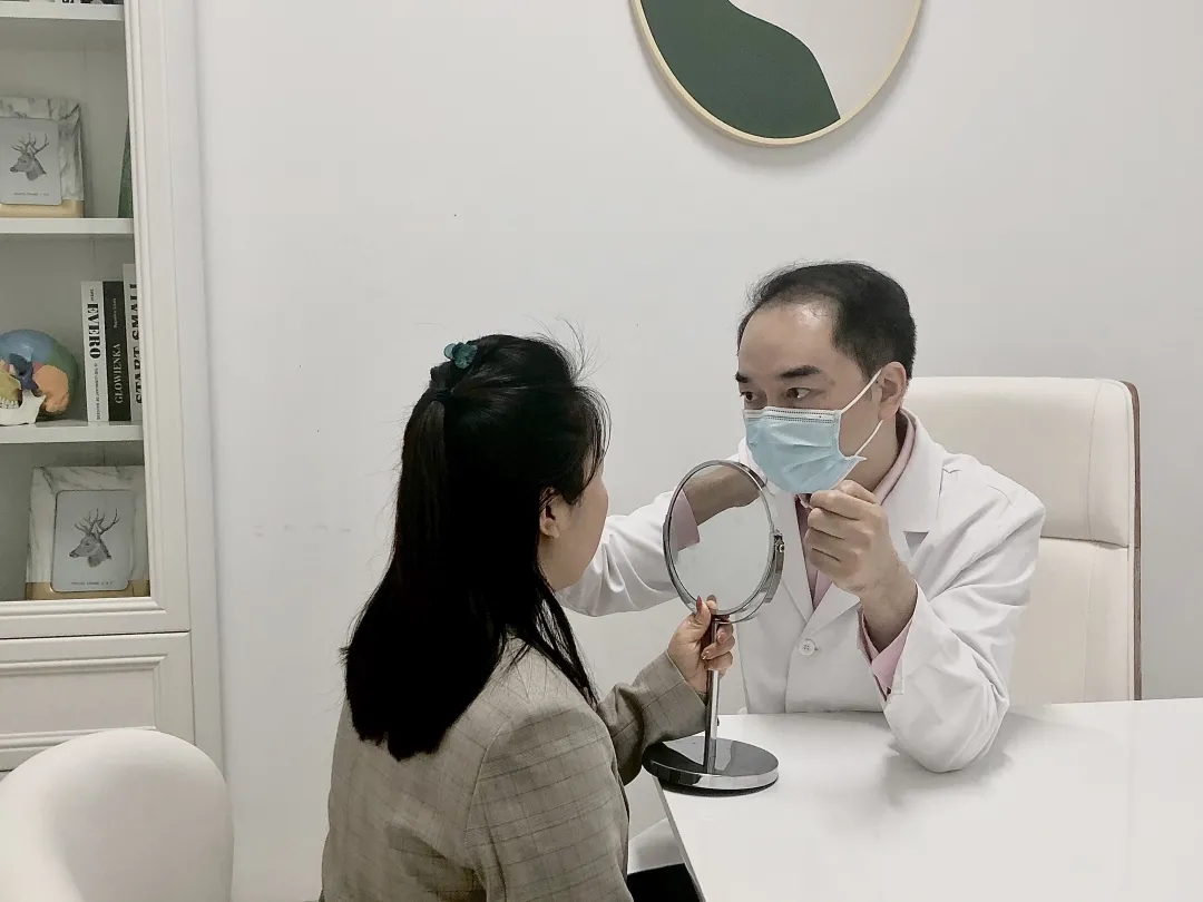 在一言难尽的2022，孙峰医生凭什么做出一款眼整形爆品？
