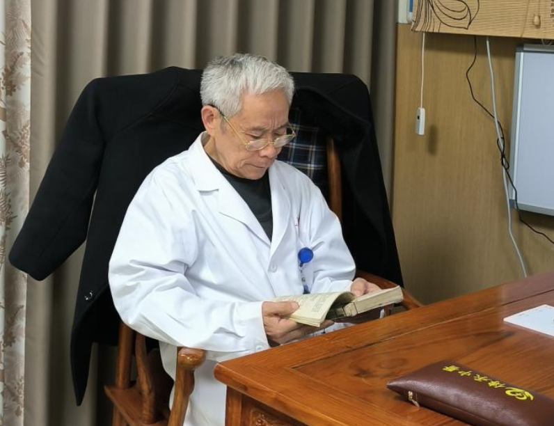 dcd85f72e735c6baeab7d1c9d1824b25