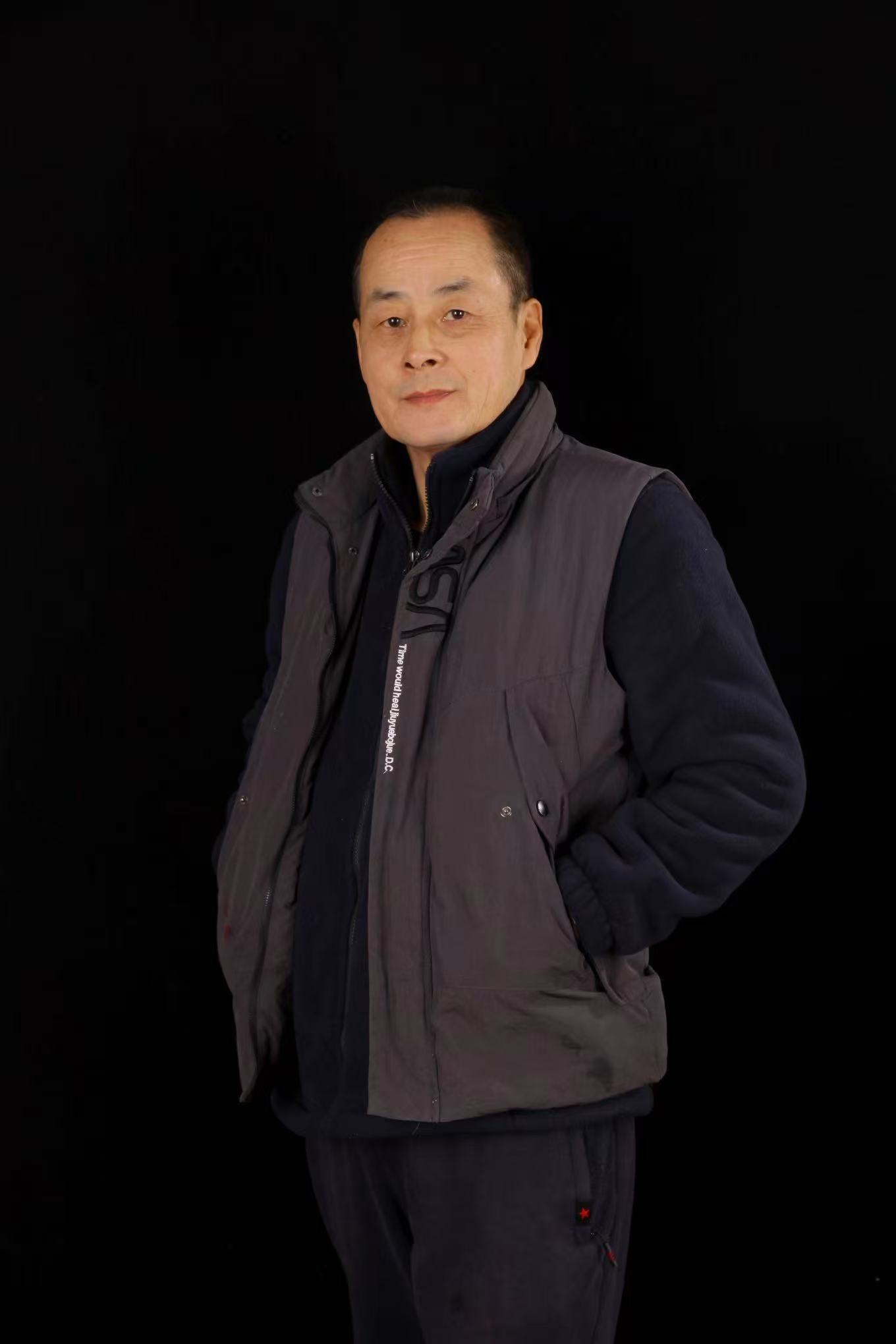 长安画派画家王龙艺术活动与履历摘要