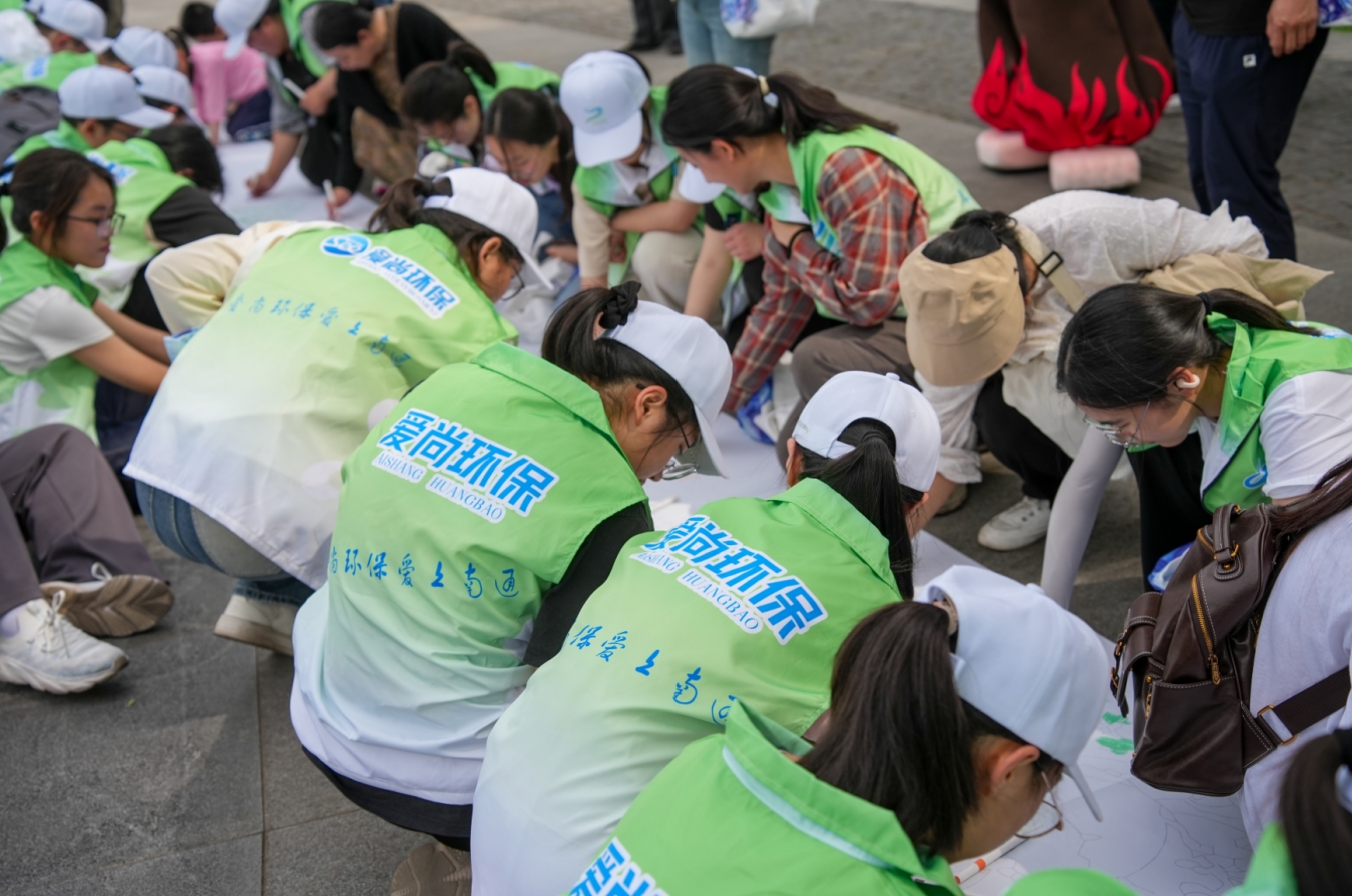 http://img.danews.cc/upload/images/20250419/8ff71883cd5e6b9a9a628a4b97249087.jpg