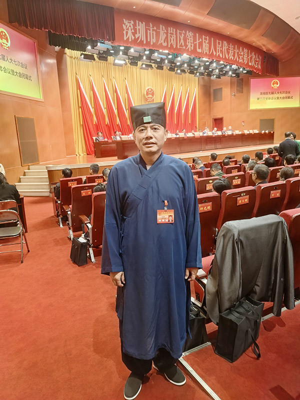 深圳两会｜龙岗区人大代表庄桂雄：优化司法环境 完善营商环境