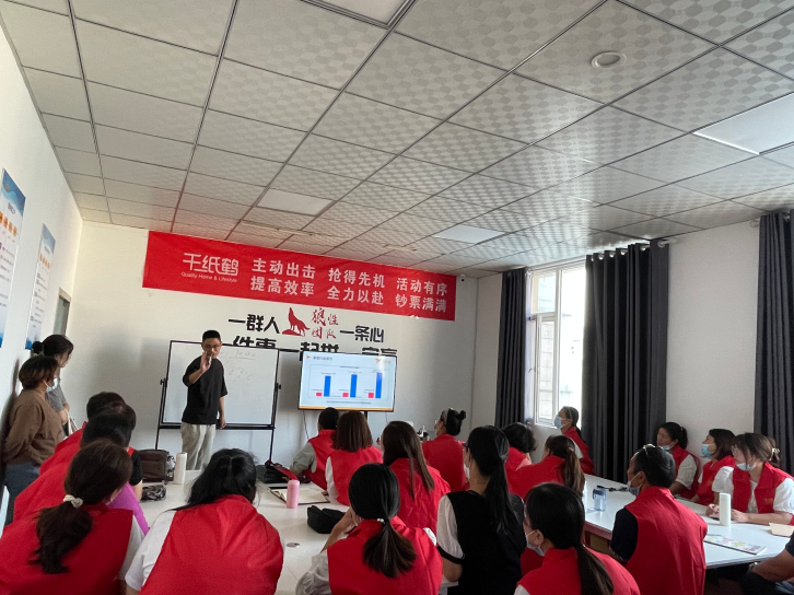 运城家政服务机构怎么选?避坑指南+价格透明,这几条标准帮你避开套路 运城家政服务机构怎么选?避坑指南+价格透明,这几条标准帮你避开套路