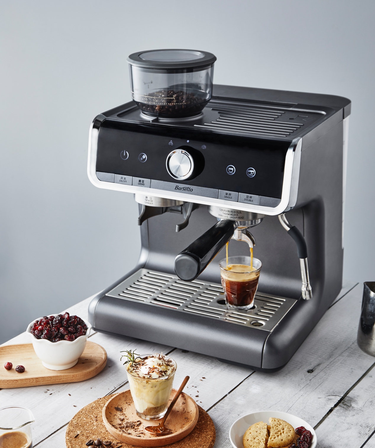 圣诞狂欢节百胜图barsetto半自动咖啡机携你一起为爱的人定制专属浪漫