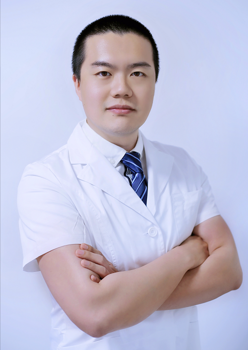 北京中诺第二口腔医院梁磊:服务以诚为本