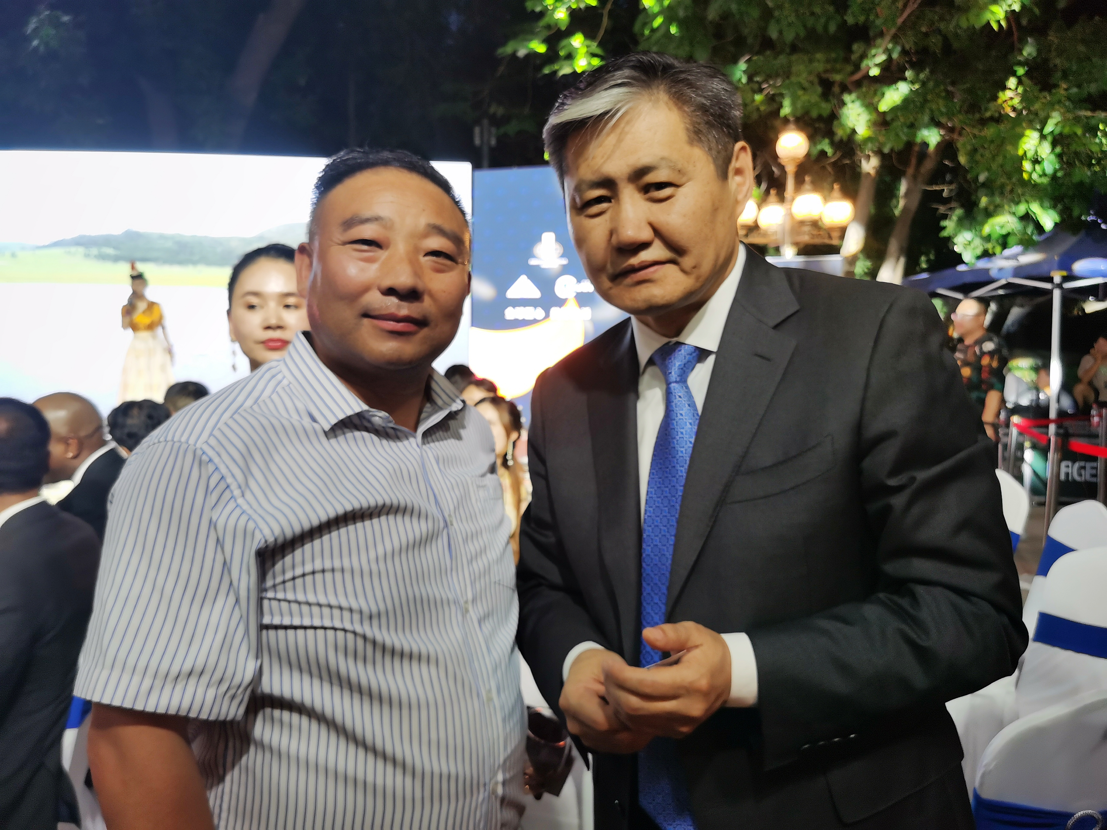 吉雷斯奖走进蒙古国驻华大使馆_商情快报_商广网